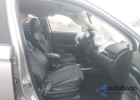 2019 Mitsubishi Outlander Se из США, поврежденный, VIN JA4AD3A3XKZ006853